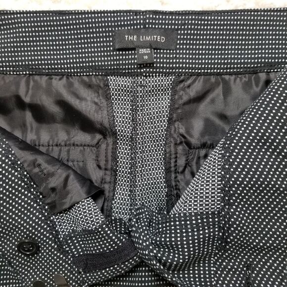 The Limited Black White Polka Dot Shorts 10 - Picture 3 of 6